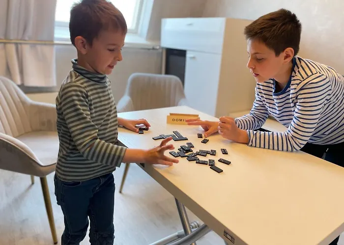 T2 Vue 6 Personnes דירה